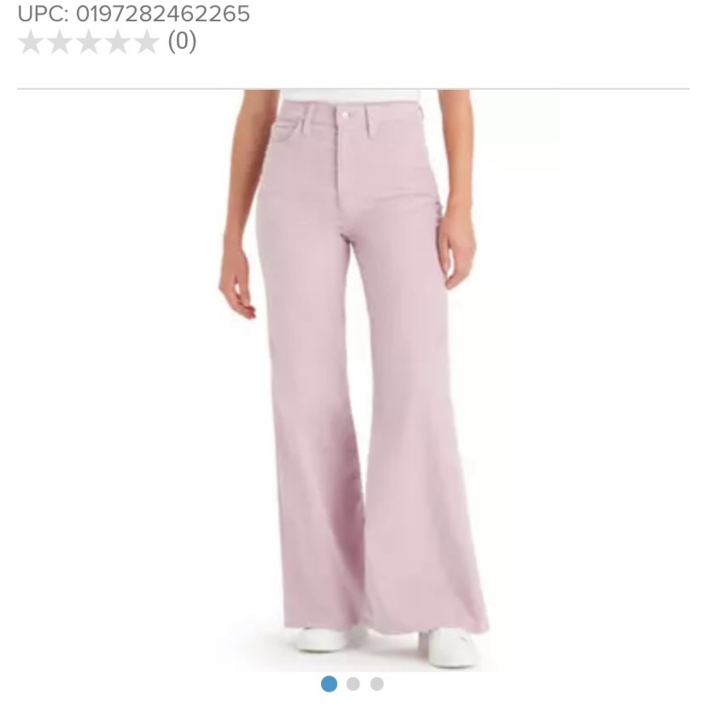 Levi’s corduroy rib cage bell bottoms in lilac/lavender